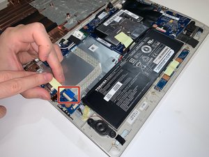 Langkah 3 — Mengganti Board Port USB