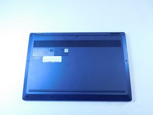 Langkah 1 — Buka bagian belakang laptop