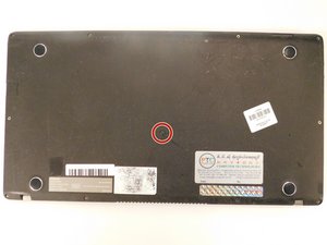 Langkah 1 — Membuka Tutup Laptop