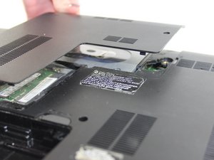 Langkah 2 — Angkat Panel