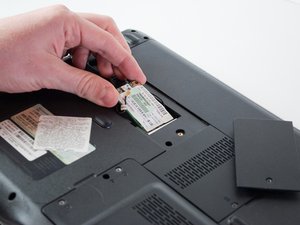 Langkah 3 — Cabut Kabel dan Angkat Wifi Adapter