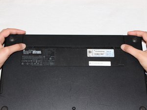 Langkah 1 — Membuka Baterai Laptop