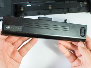 Langkah 3 — Akses Slot RAM