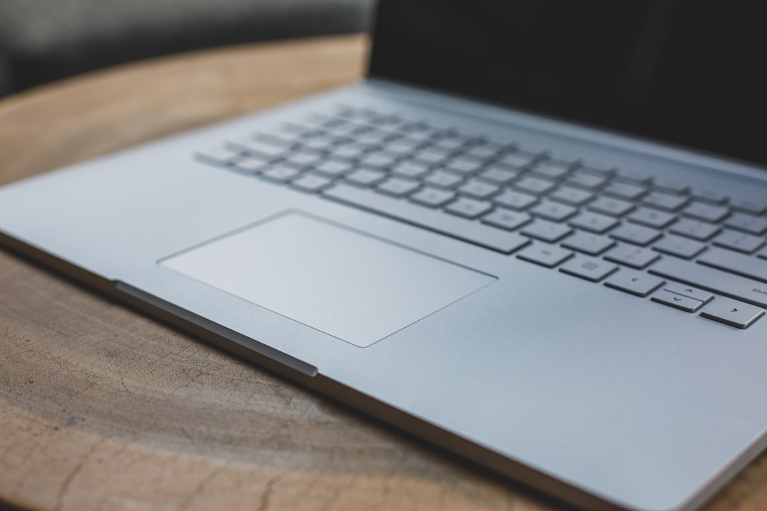 Ganti Baterai Laptop Dell Latitude 7420