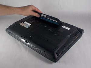 Langkah 4 — Buka Panel Belakang