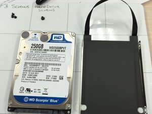 Langkah 6 — Mengganti Hard Drive