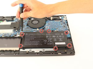 Langkah 5 — Mengambil Screws di Baterai