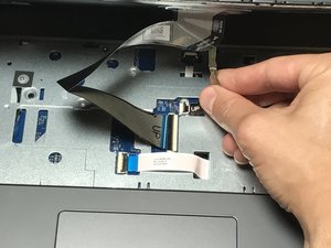 Langkah 4 — Angkat Keyboard