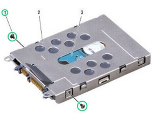 Langkah 6 — Memasang Kembali Tutup Hard Drive