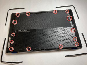 Langkah 1 — Membuka Tutup Belakang Laptop