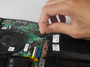 Langkah 3 — Lepas Kabel Baterai