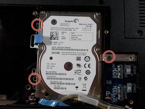 Langkah 4 — Lepaskan Frame Hard Drive