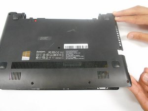Langkah 3 — Lepaskan Hard Drive Lama