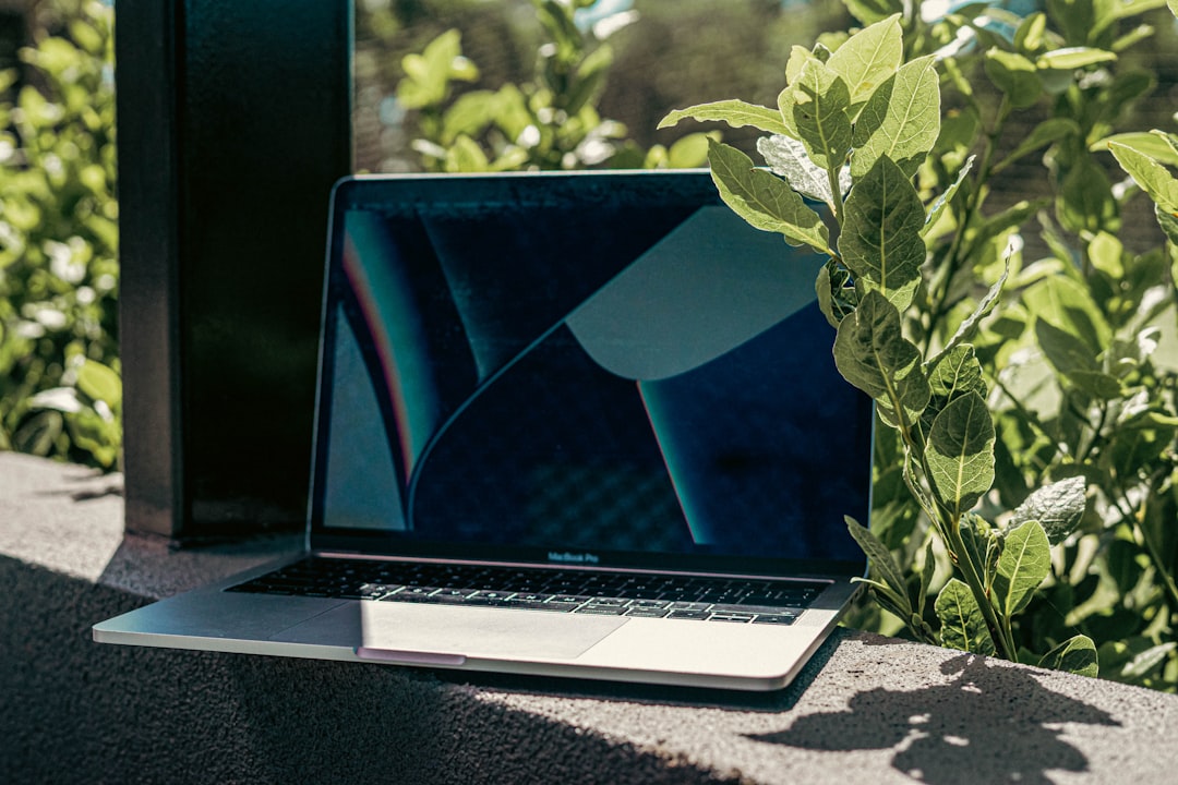 Panduan Ganti Layar Laptop Dell Latitude D630