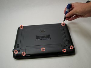 Langkah 1 — Matikan Laptop dan Siapkan Alat
