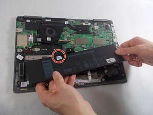 Langkah 2 — Lepaskan Kabel Baterai