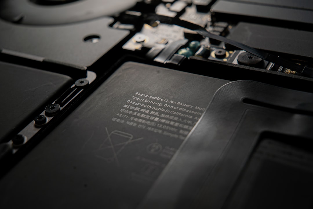 Panduan Ganti Baterai MacBook Pro 16