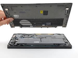 Langkah 7 — Lepaskan Casing Belakang