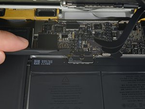 Langkah 5 — Matikan Baterai dengan Tombol 'Battery Disconnect'