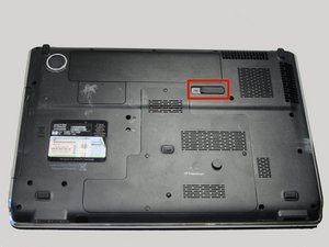 Langkah 2 — Membuka Panel Laptop
