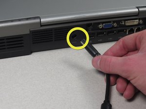 Langkah 1 — Matikan Laptop dan Cabut Power Adapter