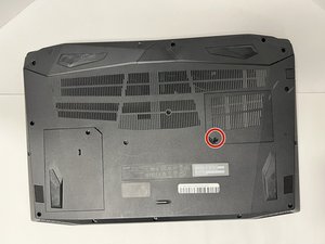 Langkah 1 — Matikan Laptop dan Siapkan Alat
