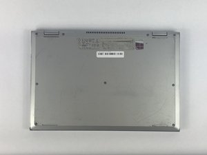 Langkah 1 — Persiapan Awal dan Mengakses Bagian Bawah Laptop