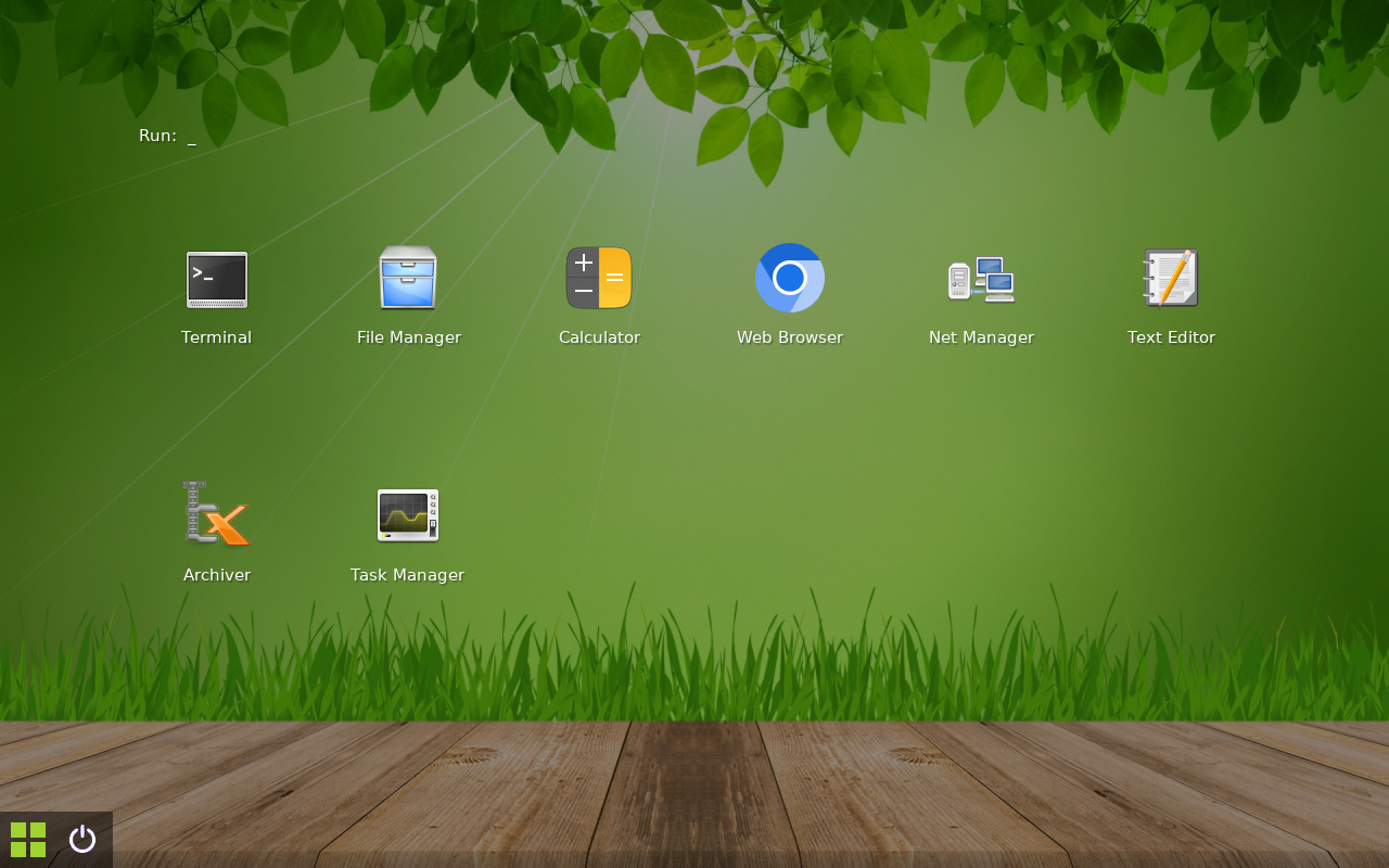 Menu aplikasi Slax berisi Terminal, File Manager, Calculator, Web Browser, Net Manager, Text Editor, Archiver, Task Manager