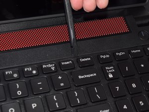 Langkah 7 — Lepaskan Keyboard