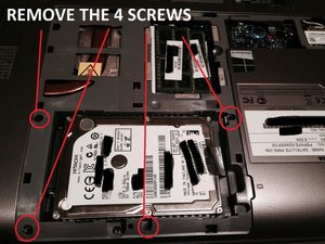Langkah 4 — Membuka Casing Laptop