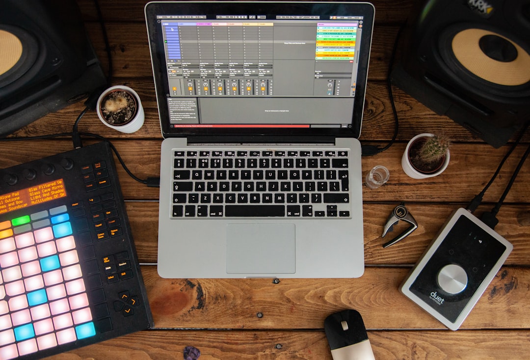 Ganti Speaker Kiri MacBook Air 13" Early 2014