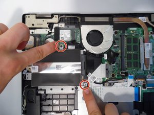 Langkah 3 — Menghilangkan Hard Drive