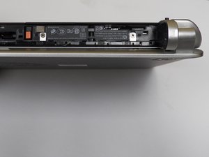 Langkah 4 — Mengganti Hard Drive