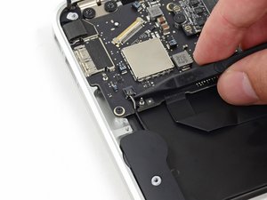 Langkah 7 — Lepaskan Kabel Trackpad
