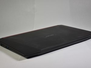 Langkah 1 — Matikan Laptop dan Siapkan Alat