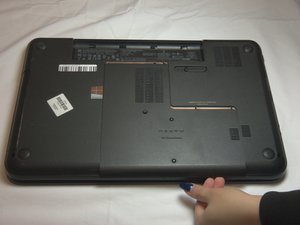 Langkah 2 — Buka Tutup Laptop