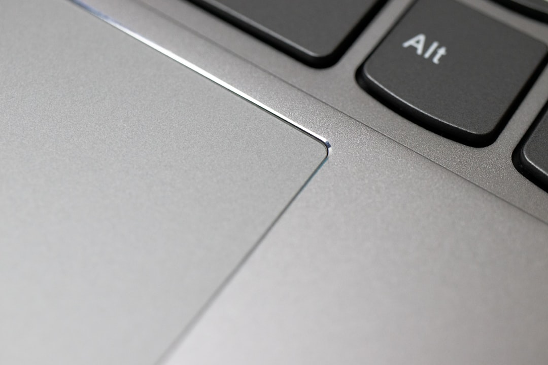 Ganti Touchpad Laptop Dell Latitude D630